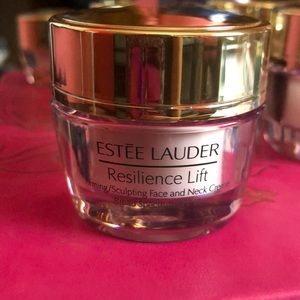 Estée Lauder NWOB Resilience Lift .5 oz